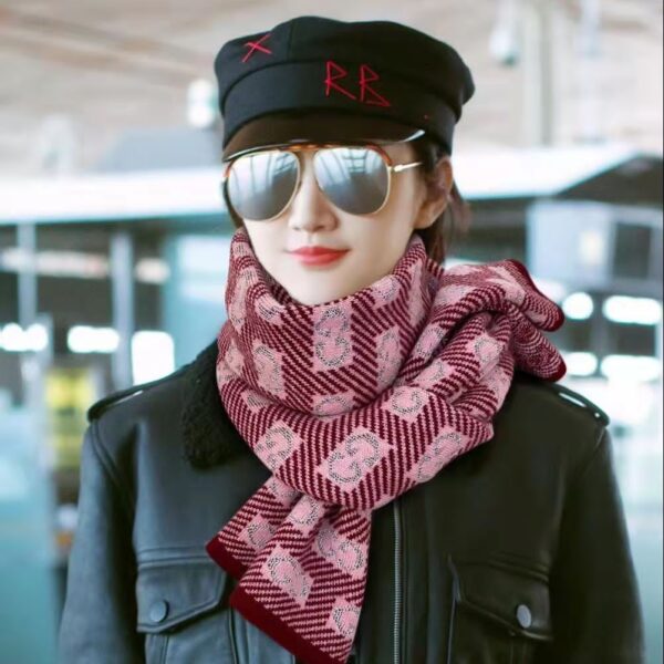 GG Pink Unisex Muffler