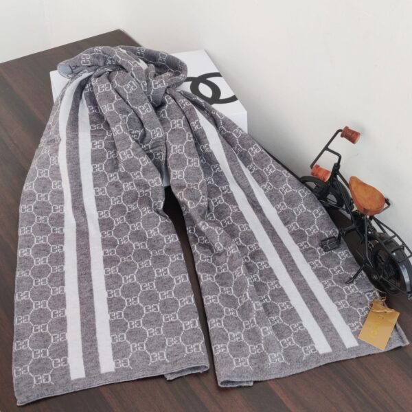 GG GG Grey Unisex Muffler
