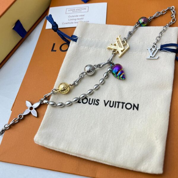 LV Shell Silver Bracelet