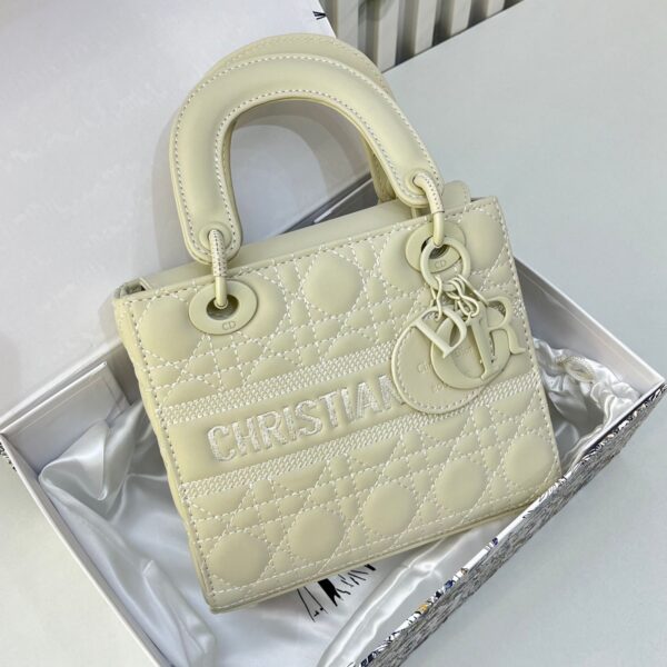CD Off White Matte Lady CD Handbag (With Box)