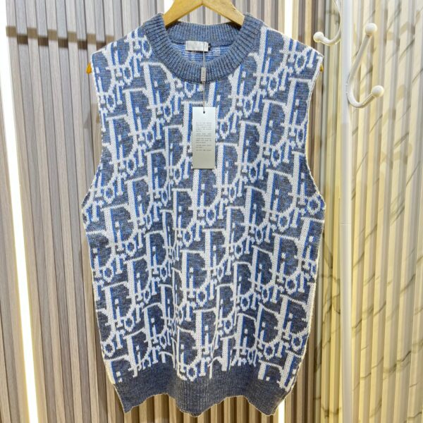 CD Monogram Knitted Sleeveless Warm Top