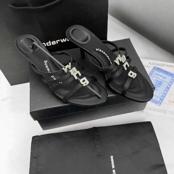 Alexander Wang Nala Logo Black Hee