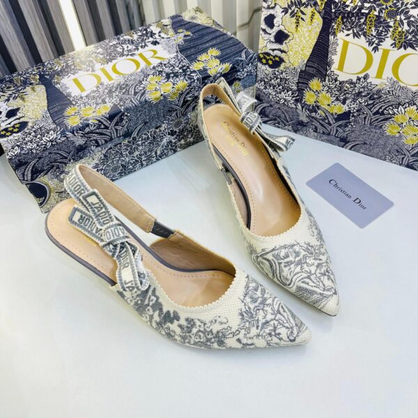 CD J’ACD White Mesh Slingback Pump