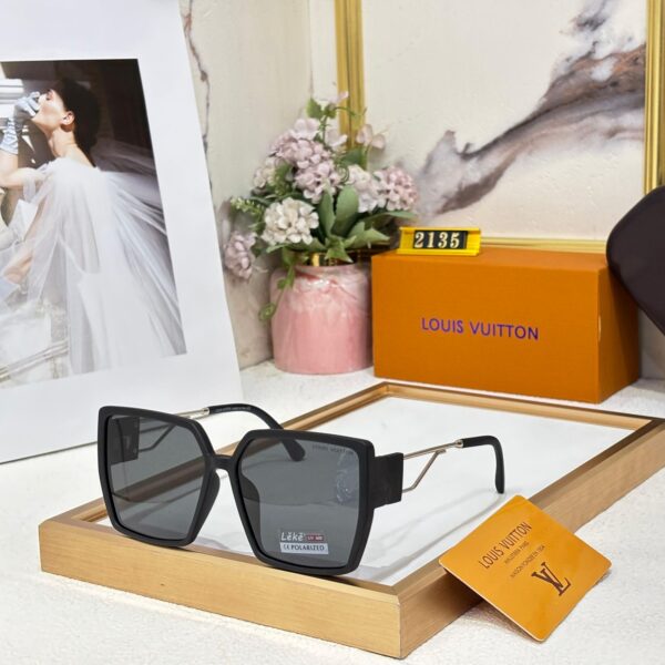 LV Oversized Polarized Sunglass For Women