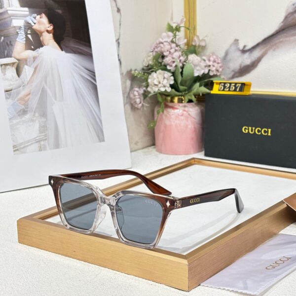 GG Wayfarer For Women
