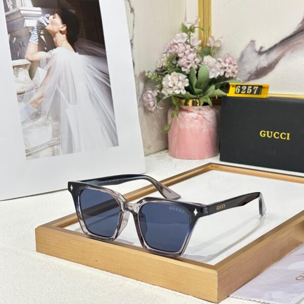 GG Wayfarer For Women