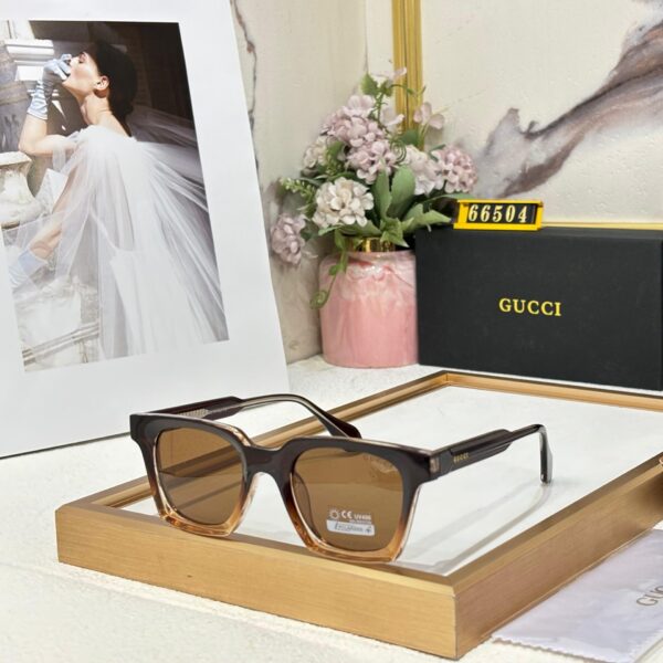 GG Women Polarized Wayfarer