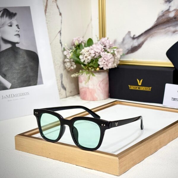 Gentle Monster Unisex Sunglass