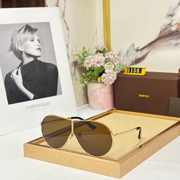 Tomford Unisex Premium Sunglass