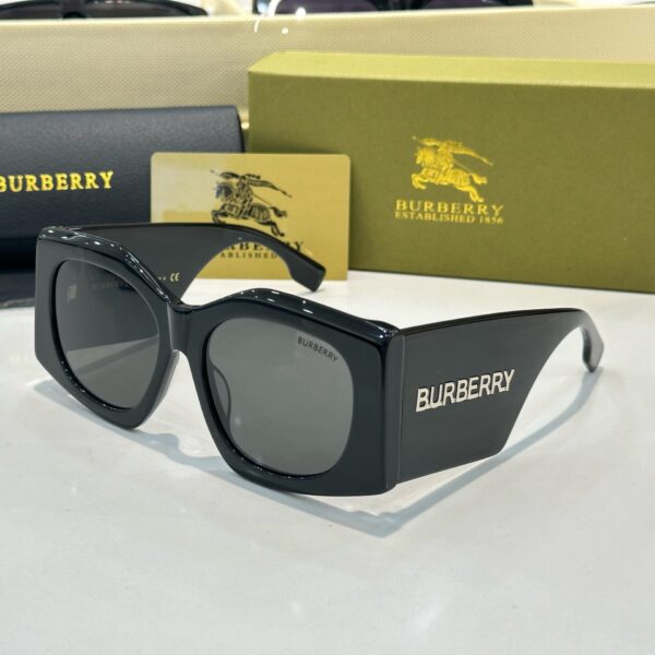 Burberry Black Oversized Women Premium Sunglass