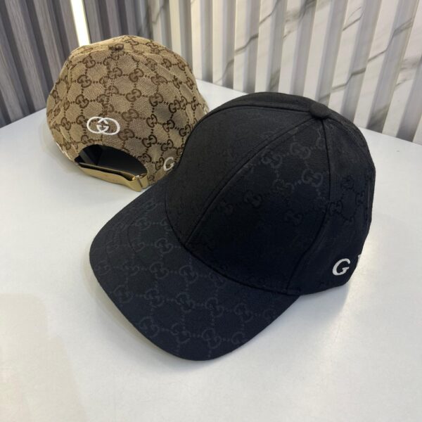 GG GG Black Baseball Cap