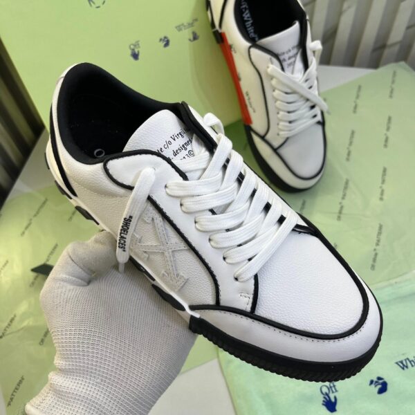 Off-White Vulc Sneaker For Men