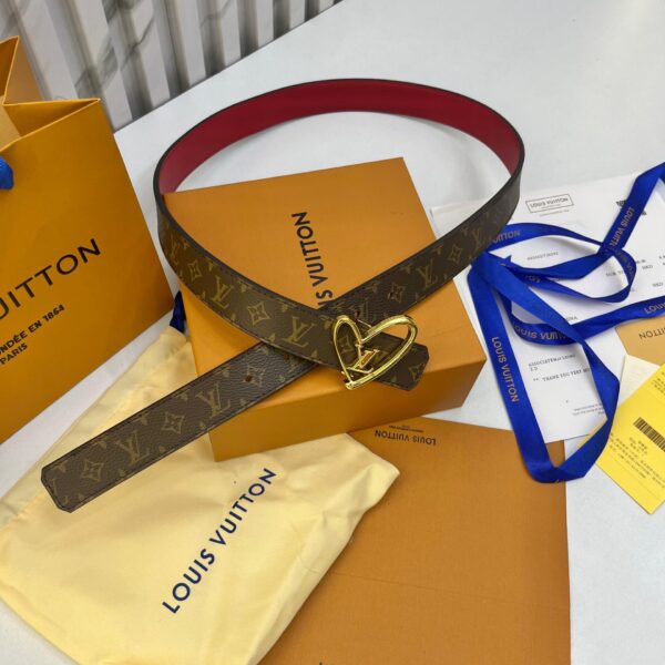 LV Heart LV in Monogram Reversible Belt