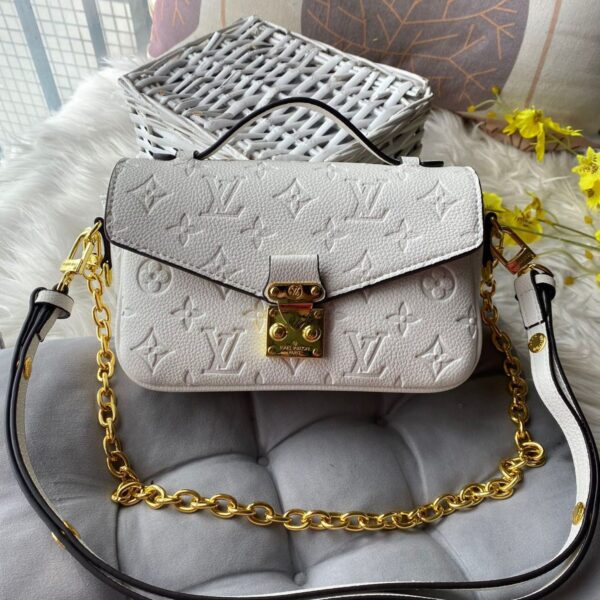 LV White Monogram Pochette Metis Shoulder Bag (With Box)